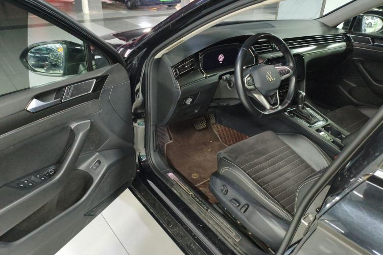 Used Volkswagen Magotan 2020 330TSI DSG Luxury Edition Driver Seat