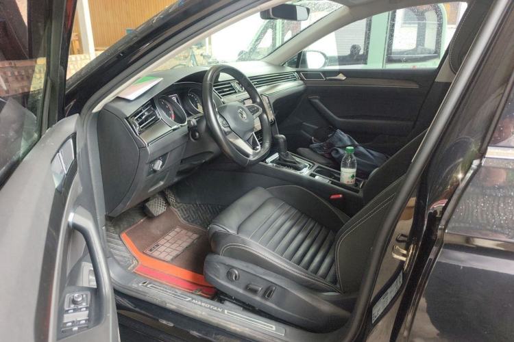 Used Volkswagen Magotan 2020 330TSI DSG Leading Model Driver Seat