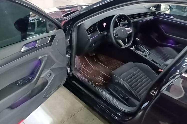 Used Volkswagen Magotan 2020 330TSI DSG Luxury Edition Driver Seat