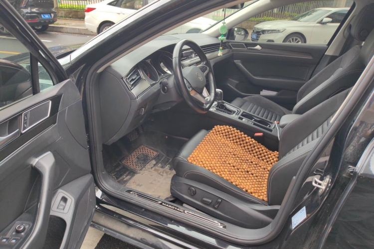 Used Volkswagen Magotan 2020 330TSI DSG Leading Model Driver Seat