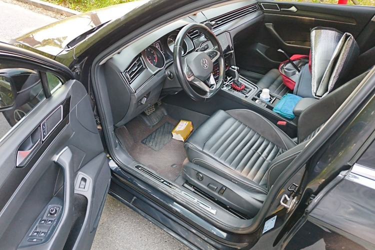 Used Volkswagen Magotan 2020 330TSI DSG Leading Model Driver Seat