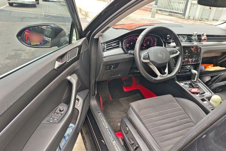 Used Volkswagen Magotan 2020 380TSI DSG Luxury Version Driver Seat