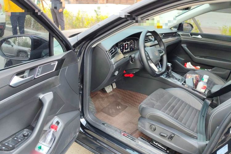 Used Volkswagen Magotan 2020 330TSI DSG Luxury Edition Driver Seat