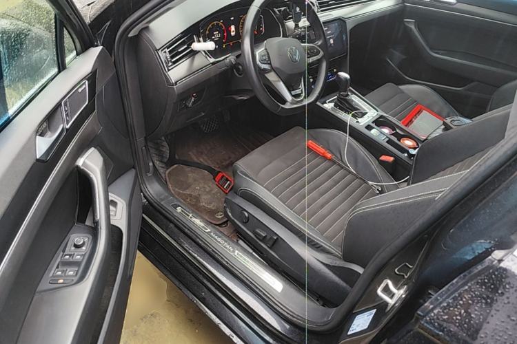 Used Volkswagen Magotan 2020 330TSI DSG Luxury Edition Driver Seat