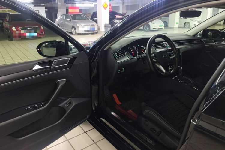 Used Volkswagen Magotan 2020 330TSI DSG Leading Model Driver Seat