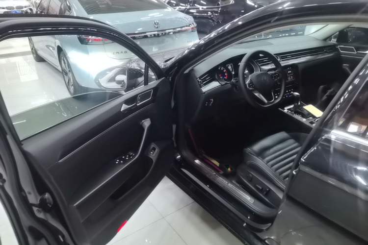 Used Volkswagen Magotan 2020 280TSI DSG Leading Edition Driver Seat