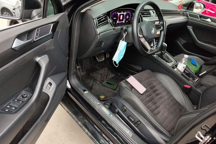 Used Volkswagen Magotan 2020 330TSI DSG Luxury Edition Driver Seat