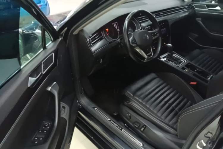 Used Volkswagen Magotan 2020 330TSI DSG Luxury Edition Driver Seat