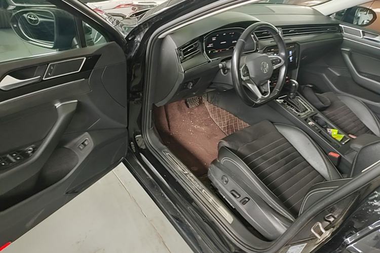 Used Volkswagen Magotan 2020 330TSI DSG Luxury Edition Driver Seat