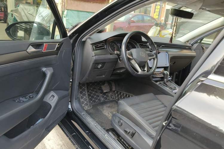 Used Volkswagen Magotan 2020 330TSI DSG Leading Model Driver Seat
