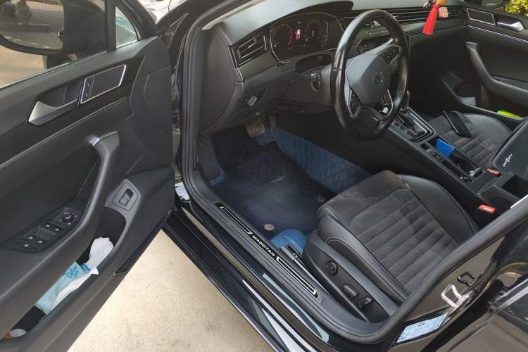 Used Volkswagen Magotan 2020 330TSI DSG Luxury Edition Driver Seat