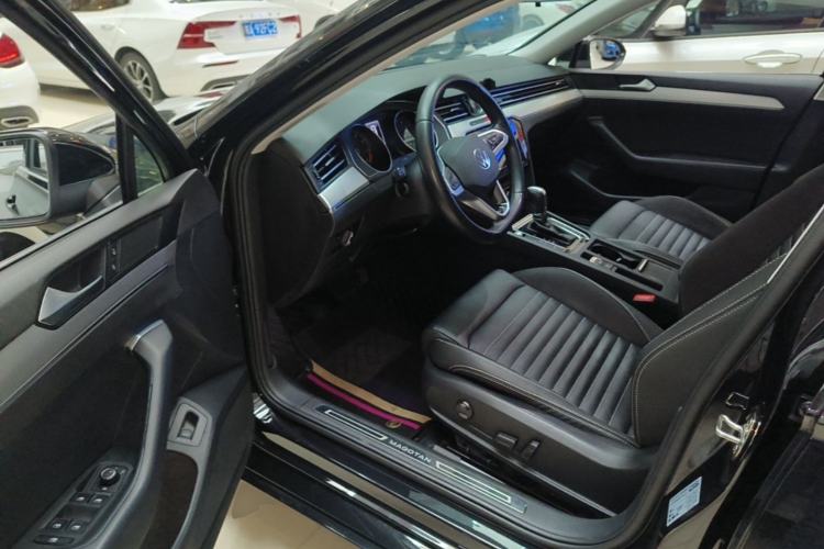 Used Volkswagen Magotan 2020 280TSI DSG Comfort Edition Driver Seat