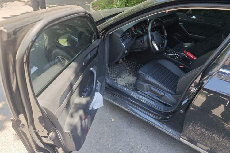 Used Volkswagen Magotan 2020 280TSI DSG Comfort Edition Driver Seat