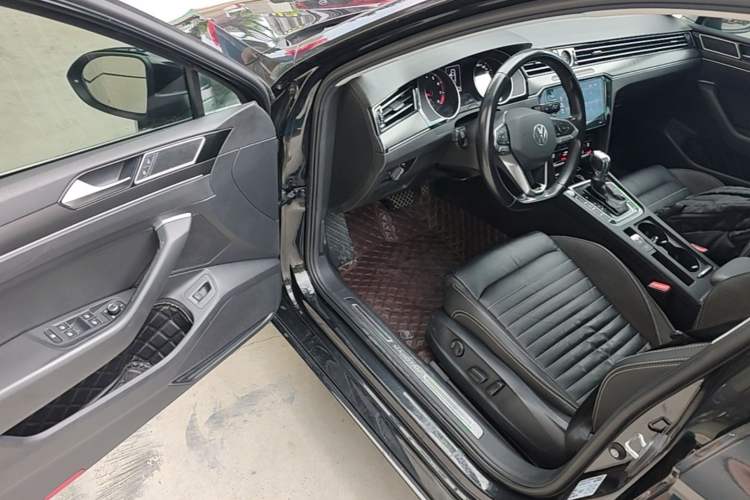 Used Volkswagen Magotan 2020 280TSI DSG Leading Edition Driver Seat