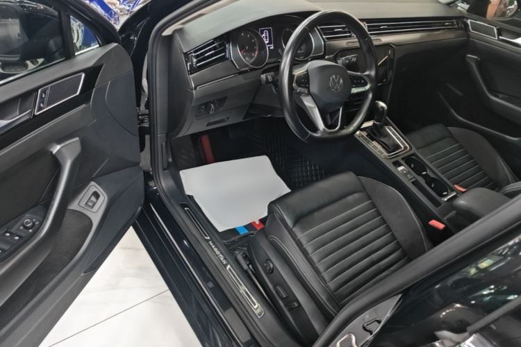Used Volkswagen Magotan 2020 330TSI DSG Leading Model Driver Seat