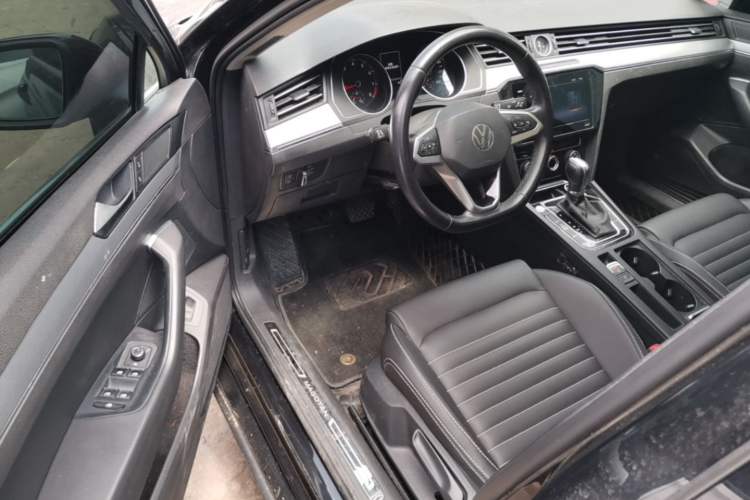 Used Volkswagen Magotan 2020 280TSI DSG Comfort Edition Driver Seat