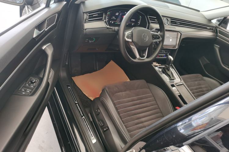 Used Volkswagen Magotan 2020 330TSI DSG Luxury Edition Driver Seat