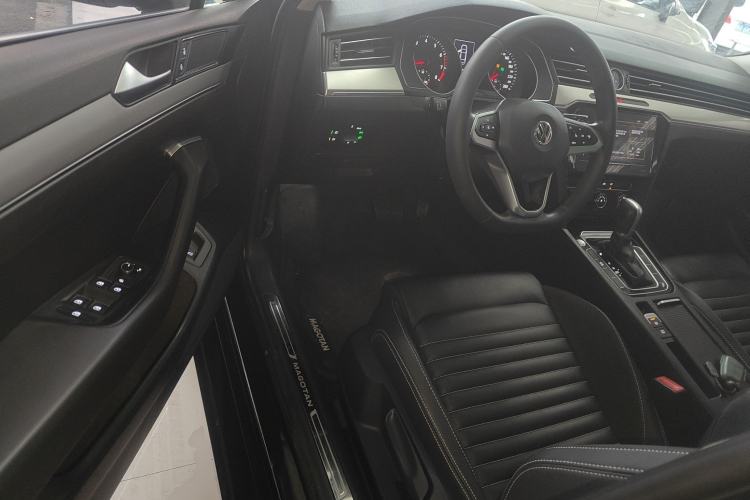 Used Volkswagen Magotan 2020 280TSI DSG Comfort Edition Driver Seat