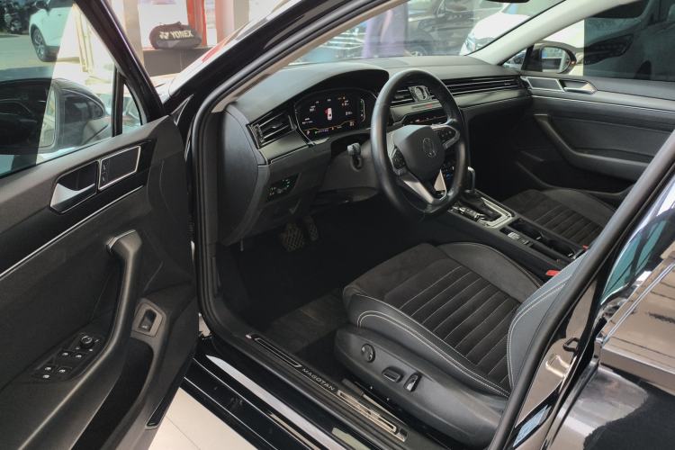 Used Volkswagen Magotan 2020 330TSI DSG Luxury Edition Driver Seat