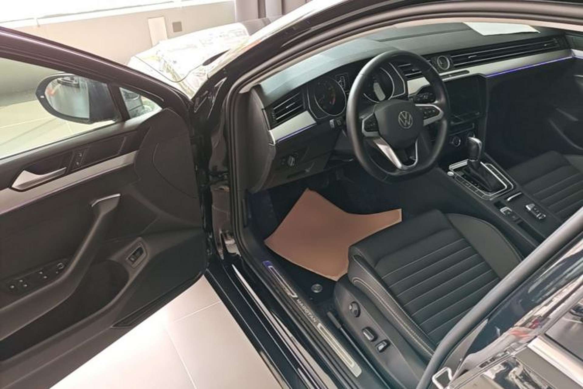 Used Volkswagen Magotan 2020 280TSI DSG Comfort Edition Driver Seat