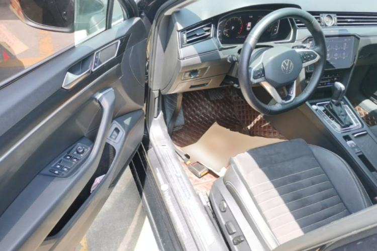Used Volkswagen Magotan 2020 330TSI DSG Luxury Edition Driver Seat