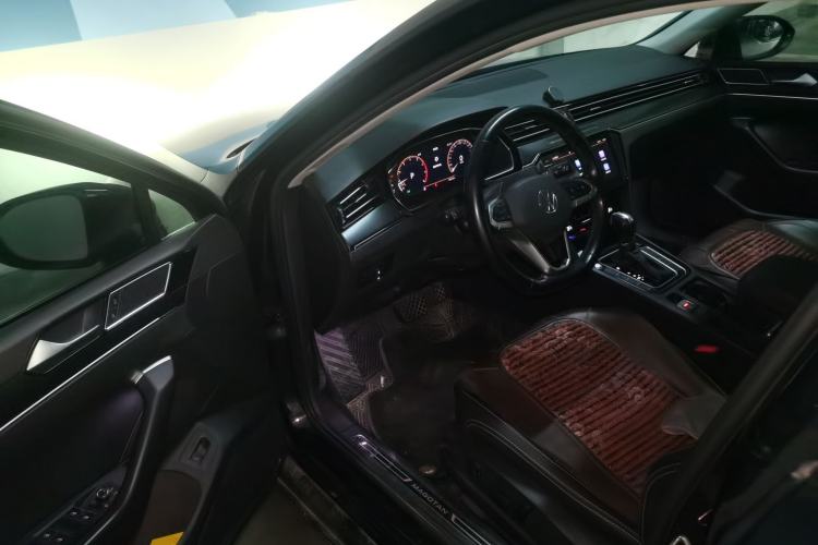 Used Volkswagen Magotan 2020 330TSI DSG Luxury Edition Driver Seat