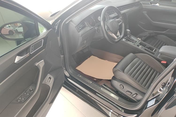 Used Volkswagen Magotan 2020 330TSI DSG Leading Model Driver Seat