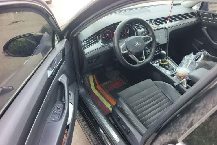 Used Volkswagen Magotan 2020 330TSI DSG Luxury Edition Driver Seat