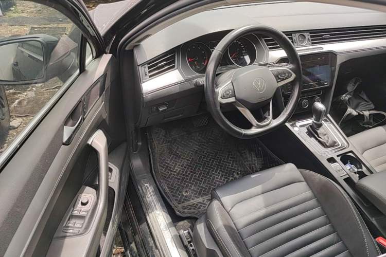 Used Volkswagen Magotan 2020 280TSI DSG Comfort Edition Driver Seat