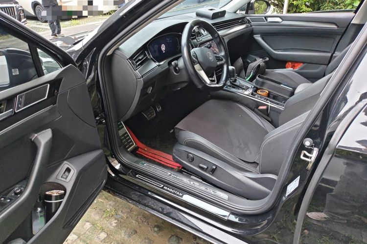 Used Volkswagen Magotan 2020 330TSI DSG Luxury Edition Driver Seat