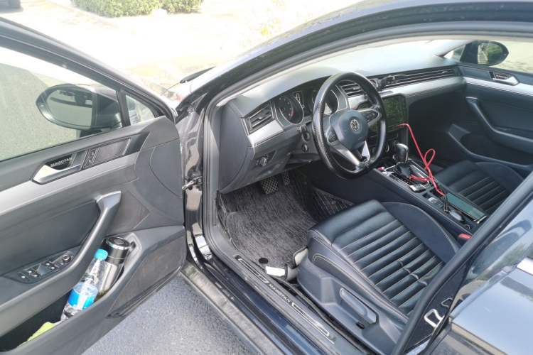 Used Volkswagen Magotan 2020 280TSI DSG Comfort Edition Driver Seat