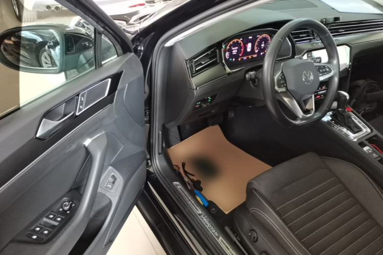 Used Volkswagen Magotan 2020 380TSI DSG Luxury Version Driver Seat