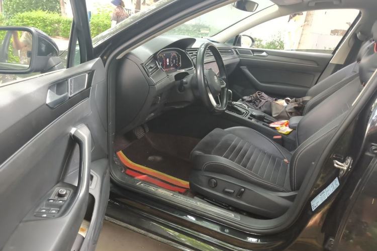 Used Volkswagen Magotan 2020 330TSI DSG Luxury Edition Driver Seat