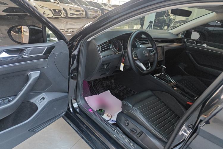 Used Volkswagen Magotan 2020 330TSI DSG Leading Model Driver Seat