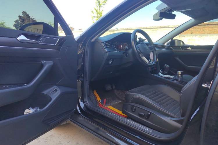 Used Volkswagen Magotan 2020 330TSI DSG Luxury Edition Driver Seat