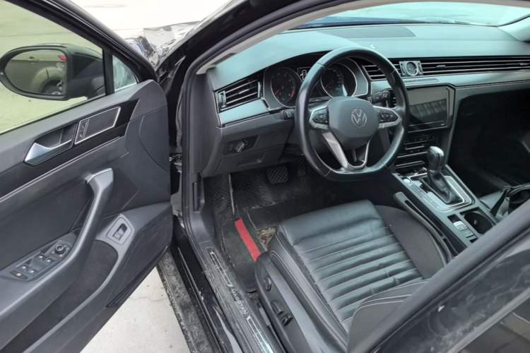Used Volkswagen Magotan 2020 280TSI DSG Leading Edition Driver Seat