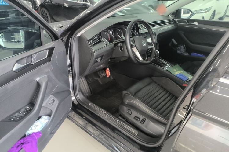 Used Volkswagen Magotan 2020 330TSI DSG Luxury Edition Driver Seat