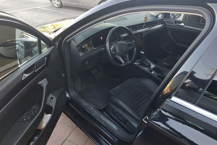 Used Volkswagen Magotan 2020 330TSI DSG Luxury Edition Driver Seat