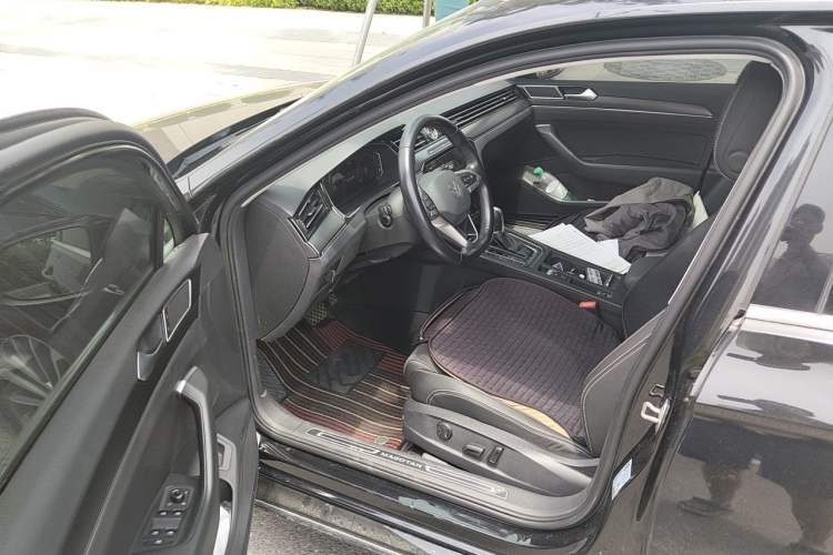 Used Volkswagen Magotan 2020 330TSI DSG Luxury Edition Driver Seat