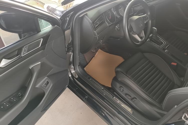 Used Volkswagen Magotan 2020 330TSI DSG Leading Model Driver Seat