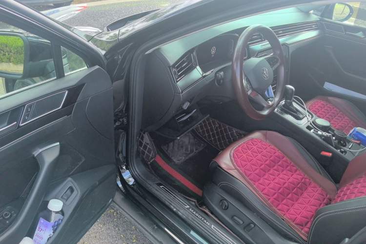 Used Volkswagen Magotan 2020 330TSI DSG Luxury Edition Driver Seat