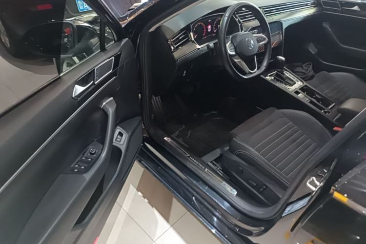 Used Volkswagen Magotan 2020 330TSI DSG Luxury Edition Driver Seat