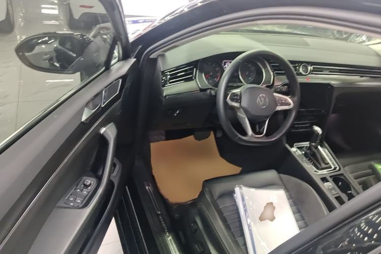 Used Volkswagen Magotan 2020 280TSI DSG Leading Edition Driver Seat