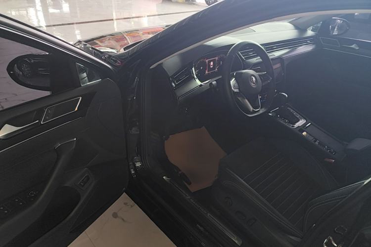Used Volkswagen Magotan 2020 330TSI DSG Luxury Edition Driver Seat