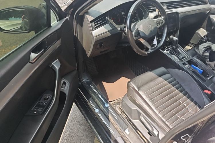 Used Volkswagen Magotan 2020 280TSI DSG Comfort Edition Driver Seat