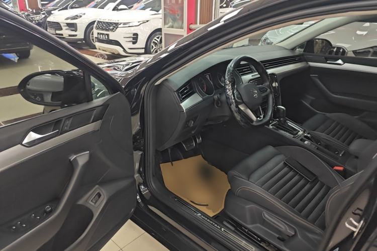 Used Volkswagen Magotan 2020 280TSI DSG Comfort Edition Driver Seat