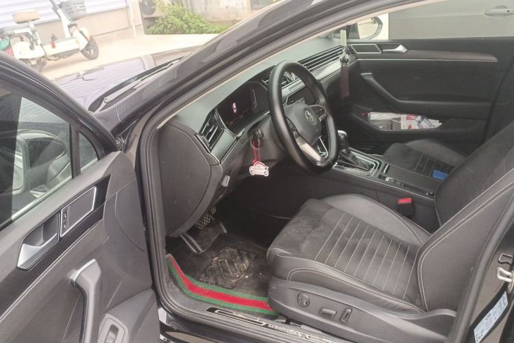 Used Volkswagen Magotan 2020 330TSI DSG Luxury Edition Driver Seat