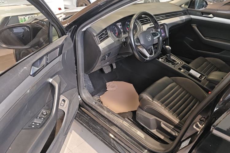 Used Volkswagen Magotan 2020 280TSI DSG Comfort Edition Driver Seat