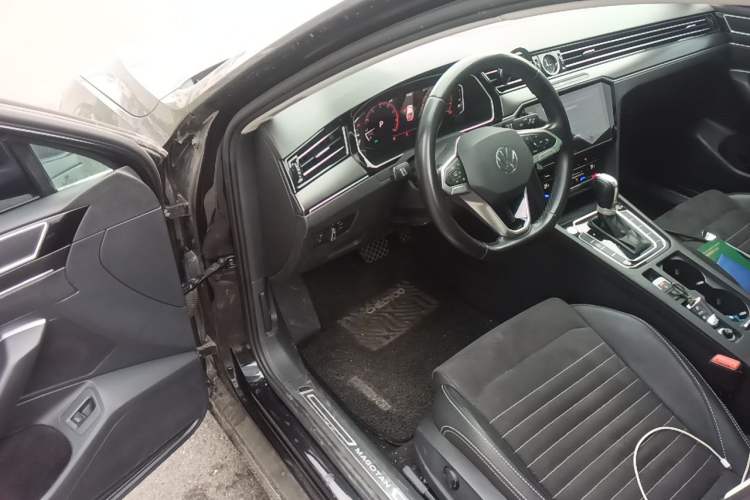 Used Volkswagen Magotan 2020 330TSI DSG Luxury Edition Driver Seat