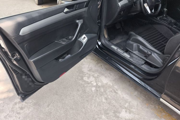 Used Volkswagen Magotan 2020 280TSI DSG Comfort Edition Driver Seat